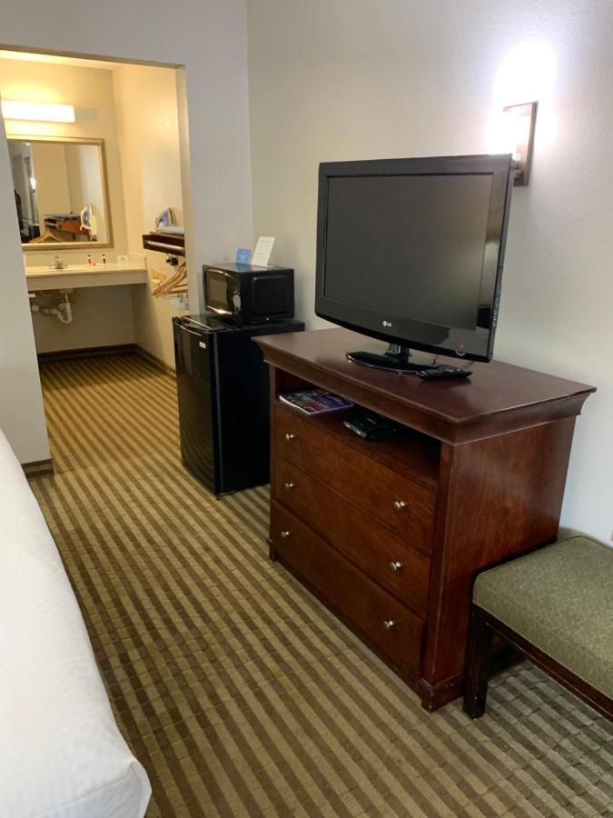Days Inn By Wyndham Ocean Springs Eksteriør bilde